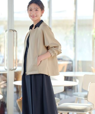 Tiaclasse ダンボールポンチノーカラーブルゾン ベージュ