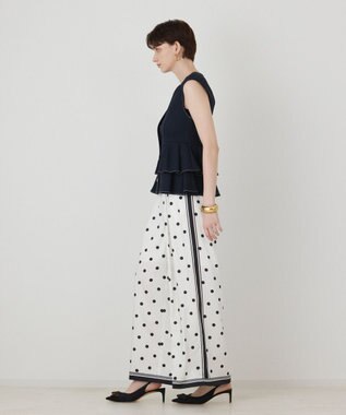 GRACE CONTINENTAL シャンブレーフリルベスト ネイビー