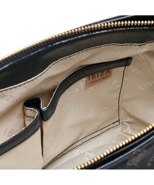 IBIZA ロゴナイロン　ショルダーバッグ ピンクベージュ