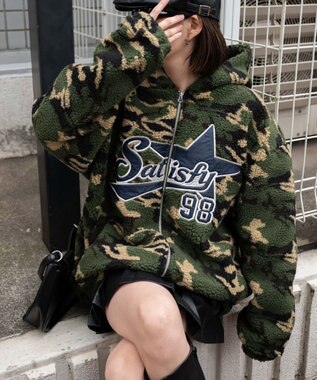 WEGO 迷彩ロゴボアパーカー 柄1