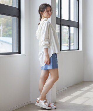 Feroux 【接触冷感・UVカット・吸水速乾】ラッシュガードフリル パーカー ホワイト系