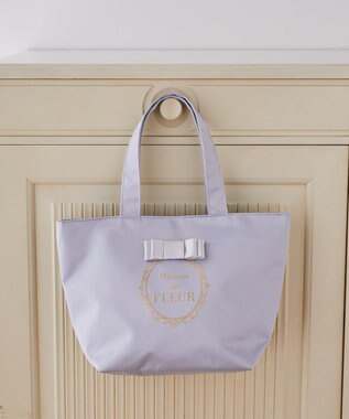 Maison de FLEUR フレームロゴサテンバッグ Grayish Blue