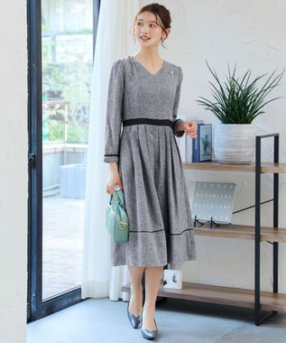Tiaclasse 【洗える】配色パイピングフレアワンピース グレー