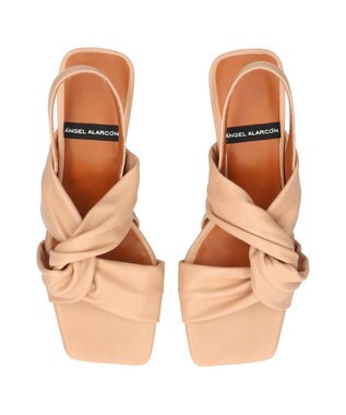 INTER-CHAUSSURES 【ANGEL ALARCON】スクエアトウクロスベルトサンダル ベージュ