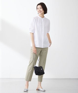 J.PRESS LADIES L 【WEB限定カラーあり・セットアップ対応・洗える・撥水・防汚】コットンFITTYシャーク テーパード パンツ ライトグリーン系