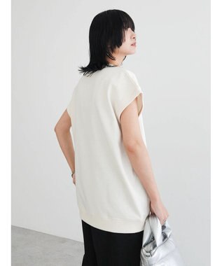 Green Parks Ｗｉｎｎｉｅ　ｔｈｅ　Ｐｏｏｈ／ノースリーブベスト Ivory