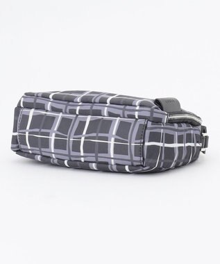 Y'SACCS ドローイングチェック ショルダーバッグ ブラック