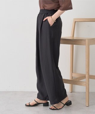 earth music&ecology リラックスタックパンツ Black