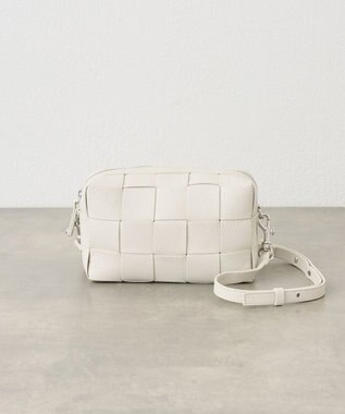 IACUCCI 【予約】ベルタ XS CERVO ホワイト