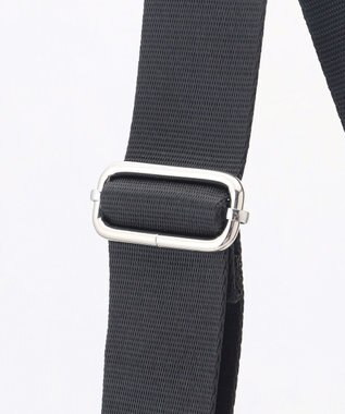 LA BAGAGERIE 多収納ナイロン2WAYショルダー ネイビー