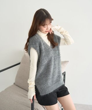 earth music&ecology 【予約】キャットライクヤーンニットベスト チャコールグレー