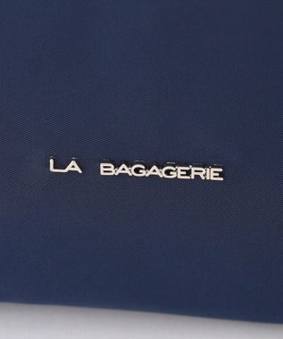 LA BAGAGERIE 多収納ナイロン2WAYショルダー ネイビー