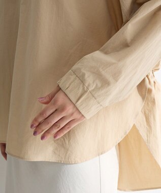 Green Parks スキッパーブラウス Beige