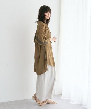 YECCA VECCA 【セットアップ可能】シルキータックワイドパンツ Gray Beige