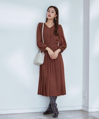 Tiaclasse 【洗える・新色追加】パフスリーブプリーツワンピース テラコッタ