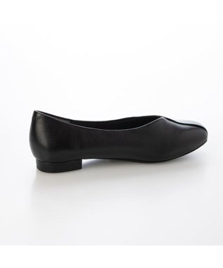 ing <ing>Vカットフラットパンプス ブラック