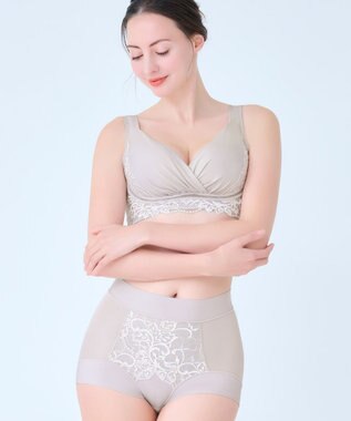 BRADELIS New York 【BRADELIS NewYork peace】綿混キャッチャーカップレースブラ25  ノンワイヤー 補正下着 補整 谷間メイク グレージュ