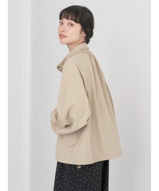 earth music&ecology スタンドフリルミリタリーブルゾン Beige