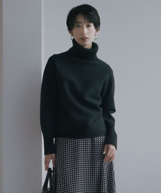 ICB L ミルドウール オフタートルプルオーバー ブラック系