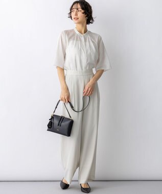 23区 【先行予約】ドライシアーストライプ フロントタック ブラウス ホワイト系