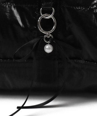 WEGO サテンリボンチャーム付きボストンバッグ ブラック