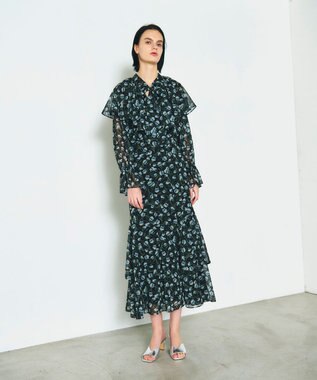 GRACE CONTINENTAL スモールフラワーケープトップ ブラック