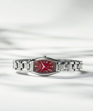 CITIZEN 【数量限定モデル】レッドの文字板が印象的な電池交換不要トノー型ウオッチ シルバー