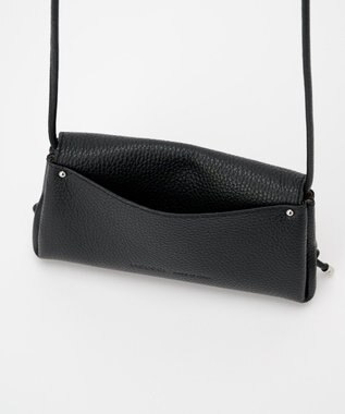 IACUCCI ≪予約≫アバ ウォレットショルダー CERVO ブラック