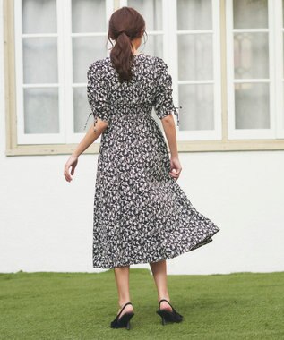 Feroux フラワープリント ワンピース ブラック系1