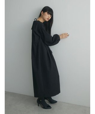 Green Parks armonia. エンボスタックコクーンワンピース Black