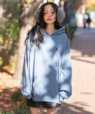 WEGO 【ユニセックス着用ITEM/SMLサイズ展開/裏起毛】ワンポイント刺繍プルパーカー ブルー