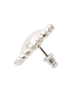 Green Parks ・ＨＡＬＦ　ＴＩＭＥ　ウ゛ィンテージ風ハートピアス Silver