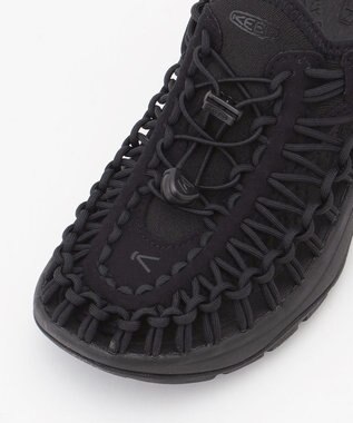 JOSEPH ABBOUD MOUNTAIN 【2本の紐と1枚のソールから作られた次世代のスニーカー・WOMEN】UNEEK ASTORIA ブラック系