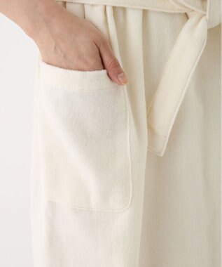 UCHINO エアリータッチ ラグランレディスローブ アイボリー