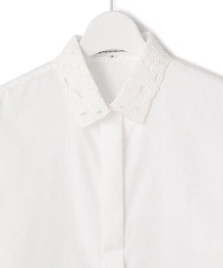 23区 L 【洗える】エンブロイダリーシャーティング シャツ ブラウス ホワイト系