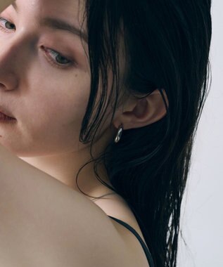 Phoebe 【金属アレルギー対応】ボリュームフープピアス　シルバー/サージカルステンレス シルバー