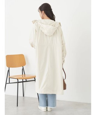 earth music&ecology テックフードロングコート Ecru