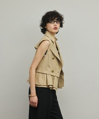 GRACE CONTINENTAL ペプラムトレンチベスト ベージュ