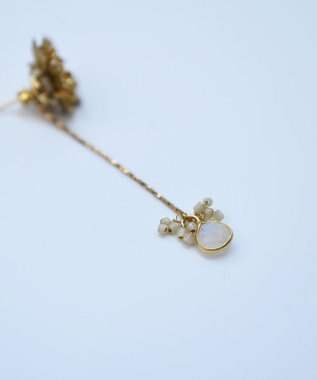 monshiro 【2WAY】アネモネ ピアス ホワイト×ゴールド