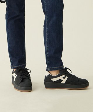 ベーシックスニーカー