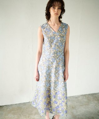 GRACE CONTINENTAL サラサオーナメントドレス