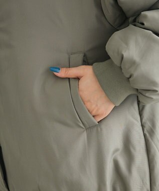 Green Parks ・ｓｗｉｎｇ　ｂｙ　モンスターコート Khaki