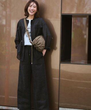 23区 【見上愛さん着用】リネンミックスシアースラブ ミリタリー シャツジャケット ブラック系