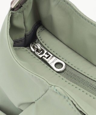 Y'SACCS 【ナイロンタフタ】トラベルショルダー ライトグリーン