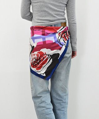 Marca ＜春の新色！＞【the PORT by marca】 CAKE 大判 シルクツイル スカーフ BERRY