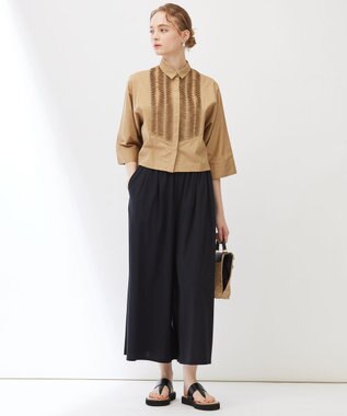 23区 【Indian Factory】コットンポプリン タックディテール シャツ サンドベージュ