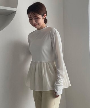 UNFILO ペプラムラッシュガード オフ