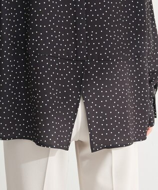 Green Parks ドットイージーケアバックスリットブラウス Dot Black