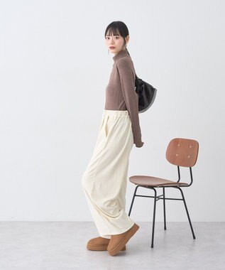 earth music&ecology コーデュロイタックパンツ Ivory