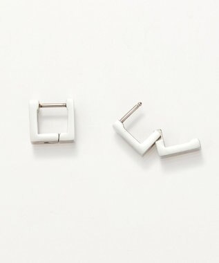 Phoebe 【金属アレルギー対応】ストレートスクエアフープピアス　シルバー/サージカルステンレス シルバー